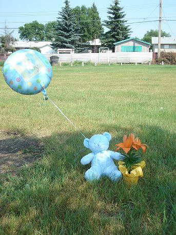Ashers balloon with teddy and lily