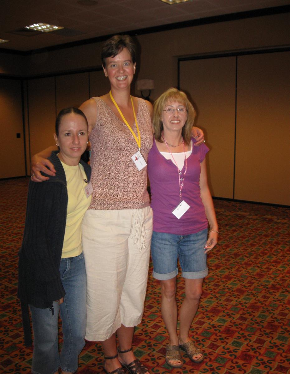 Fernanda, Kara and Tara